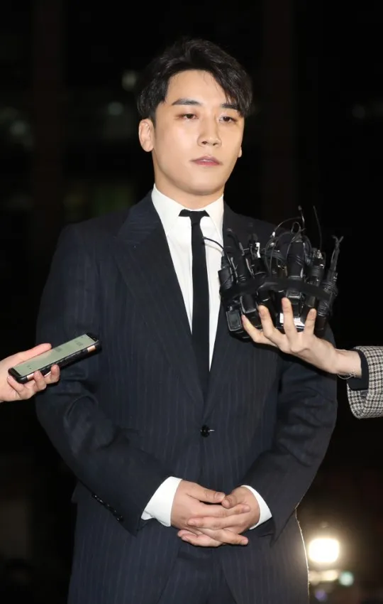 Seungri (BIGBANG) tuyên bố giải nghệ sau hàng loạt scandal 2