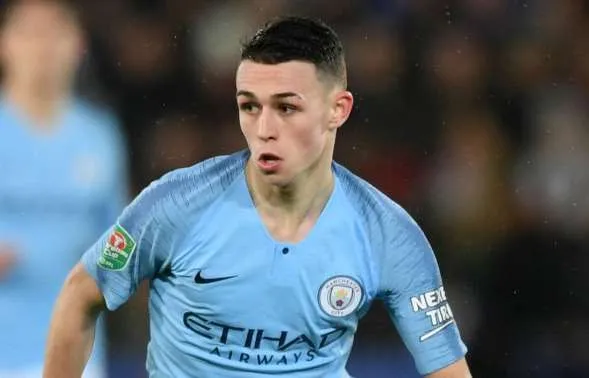 Phil Foden sẽ ở lại Man City thay vì được đem cho mượn