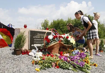 Tưởng niệm nạn nhân vụ tai nạn máy bay MH17