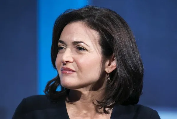 Bà Sheryl Sandberg, COO của Facebook 