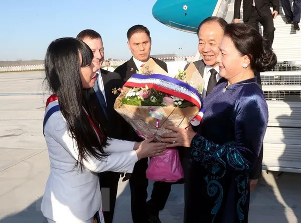 Chủ tịch Quốc hội Nguyễn Thị Kim Ngân bắt đầu thăm chính thức Pháp