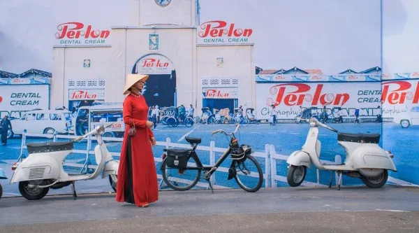 Ngày hội xe cổ Sài Gòn lần 2 diễn ra tại Công viên Đầm Sen