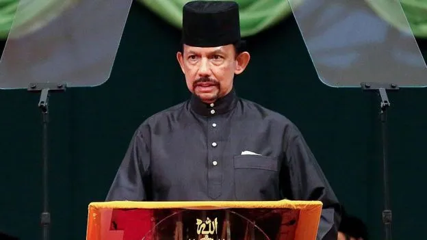 Quốc vương kiêm Thủ tướng Brunei Hassanal Bolkia là một trong những người giàu nhất thế giới (Ảnh:BBC)