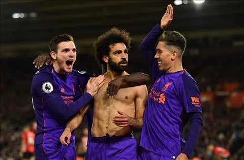 Salah chấm dứt chuỗi 8 trận không ghi bàn cho Liverpool