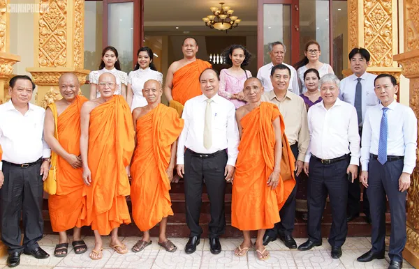 Tết cổ truyền Chôl Chnăm Thmây , đồng bào Khmer, Học viện Phật giáo Nam tông Khmer