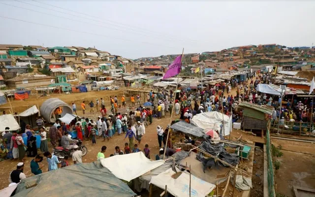 Người Rohingya bên trong một khu trại dành cho người tị nạn ở Bangladesh, ngày 7/3/2019 (Ảnh: Reuters)