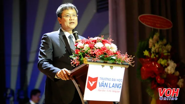 Thứ trưởng Bộ GD-ĐT Lê Hải An phát biểu tại lễ khai mạc.