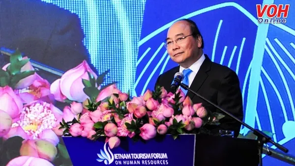 Thủ tướng Chính phủ Nguyễn Xuân Phúc phát biểu tại diễn đàn. 