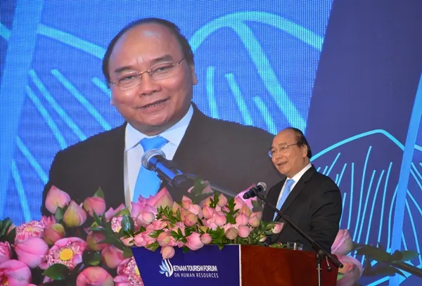 Thủ tướng Nguyễn Xuân Phúc phát biểu tại Diễn đàn “Nguồn nhân lực Du lịch Việt Nam" lần I. 