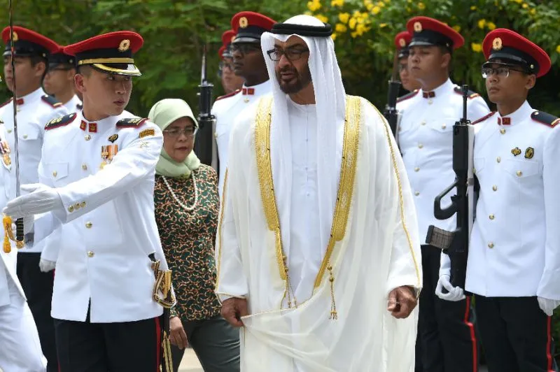 Quốc vương Ả Rập Saudi đón tiếp Thái tử Abu Dhabi hồi tháng 2/2019. 