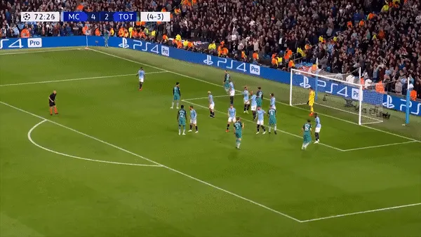 Bàn thắng quyết định của Fernando Llorente ở phút 73 đưa Tottenham vào bán kết nhờ luật bàn thắng ghi nhiều bàn thắng trên sân khách.