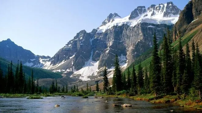 Công viên quốc gia nằm trong khu vực dãy núi Rookies