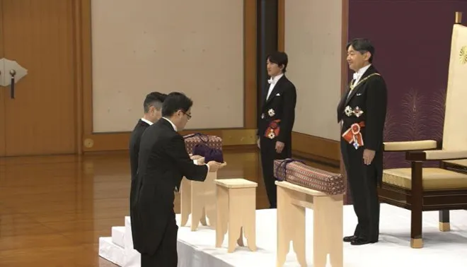 Thái tử Naruhito chính thức trở thành hoàng đế thứ 126 của Nhật Bản