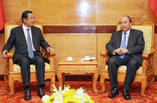Thủ tướng tiếp lãnh đạo Campuchia sang dự Quốc tang nguyên Chủ tịch nước Lê Đức Anh