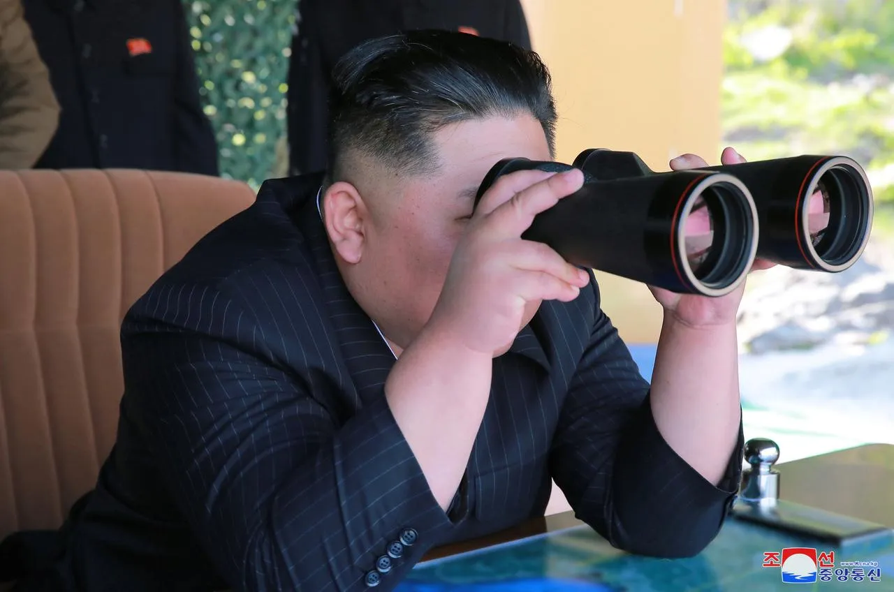 Kim Jong Un ra lệnh quân đội "tăng cường sức mạnh tấn công"