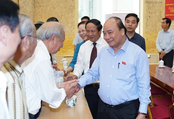Thủ tướng Nguyễn Xuân Phúc tiếp xúc cử tri tại Kiến Thụy - Hải Phòng