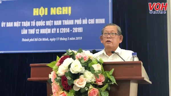Ông Trần Tấn Ngời - Phó Chủ tịch Thường trực Ủy ban MTTQ Việt Nam TP báo cáo công tác chuẩn bị tiến hành đại hội.