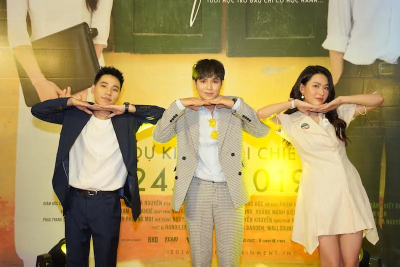 Bộ ba diễn viên chính Xuân Hùng, Minh Trang và Đức Nguỵ đáng yêu từ phim ra đến đời thật
