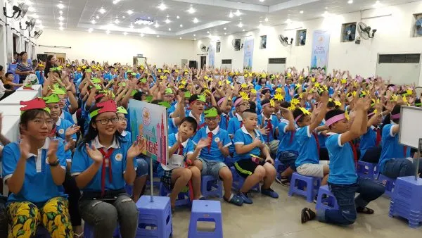 Con công nhân viên chức lao động tham gia trại hè Thanh Đa 2019.