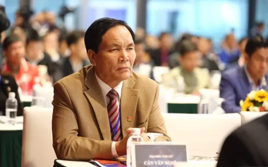Ông Cấn Văn Nghĩa từ chức Phó chủ tịch VFF khóa 8