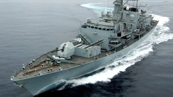 Anh: Tàu Iran cố gắng chặn tàu chở dầu của Anh tại vùng Vịnh