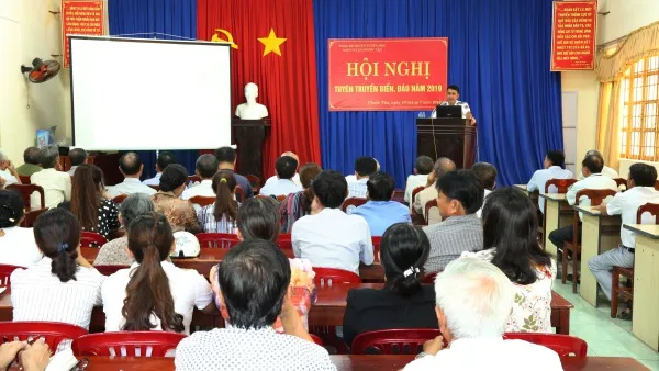 Hơn 1000 cán bộ chủ chốt và nhân dân, ngư dân thuộc huyện Cần Giờ, TP. Hồ Chí Minh và huyện Xuyên Mộc, tỉnh Bà Rịa - Vũng Tàu tham dự Hội nghị. 