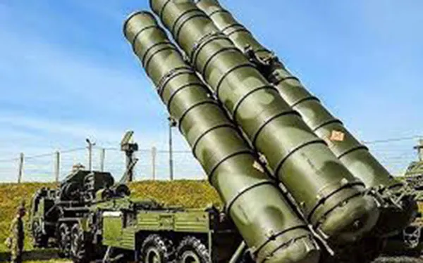 hệ thống phòng thủ tên lửa S-400 của Nga