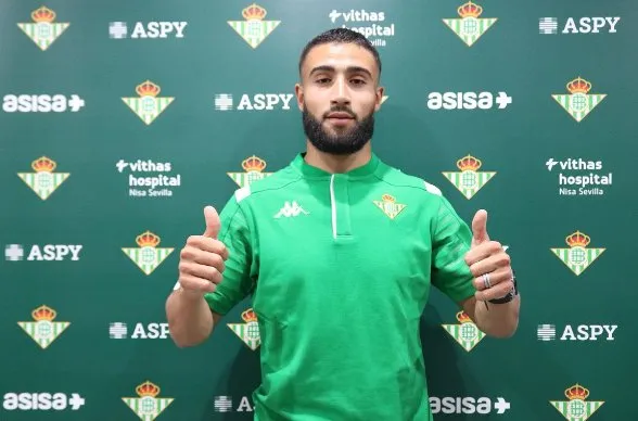 Fekir gia nhập Betis với giá 20 triệu euro