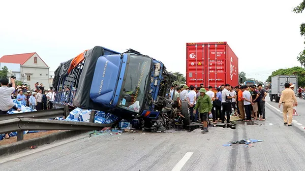 Thủ tướng chỉ đạo khắc phục hậu quả tai nạn giao thông