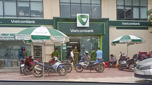 Thanh Hóa: Cướp ngân hàng, bắn bảo vệ bị thương
