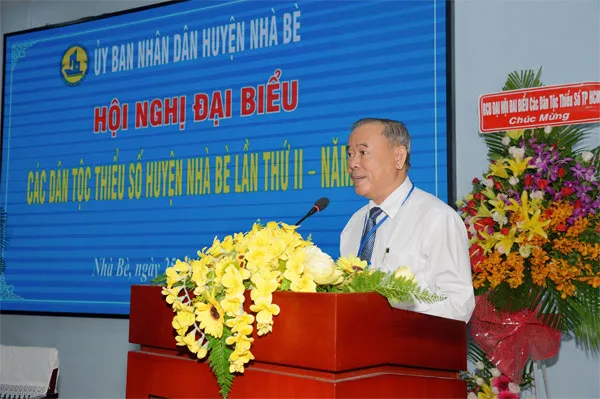Ông Nguyễn Văn Lưu - Bí thư Huyện ủy, Chủ tịch Ủy ban Nhân dân huyện Nhà Bè phát biểu chỉ đạo đại hội