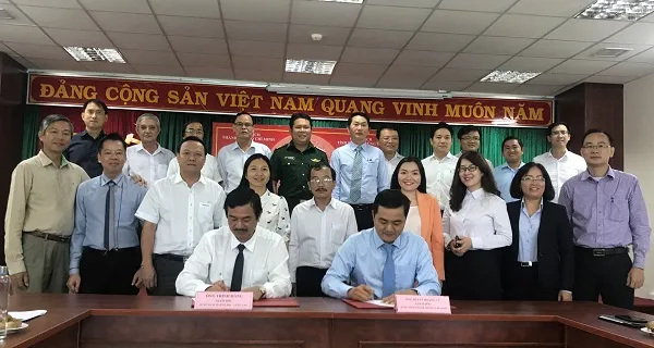 Sở Du lịch TPHCM vừa có buổi ký kết liên kết hợp tác với Sở Du lịch tỉnh Bà Rịa Vũng Tàu (BRVT) về chiến lược phát triển du lịch giữa 2 địa phương. 