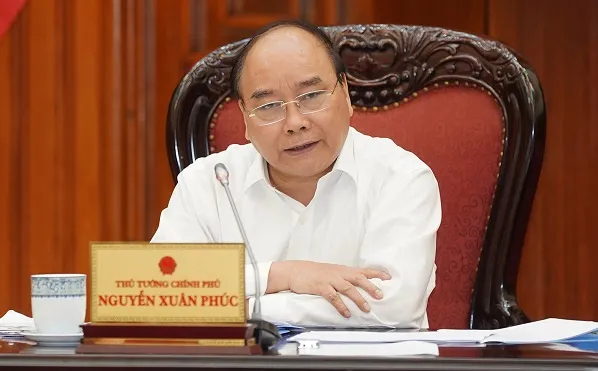 Thủ tướng Nguyễn Xuân Phúc chủ trì cuộc họp Thường trực Chính phủ. Ảnh: VGP/Quang Hiếu