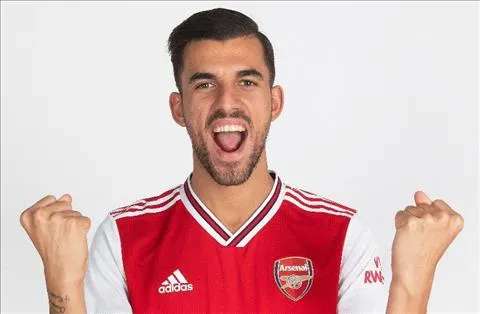 Bellerin khuyên Ceballos tới Arsenal