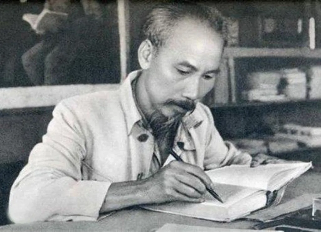Chủ tịch Hồ Chí Minh 