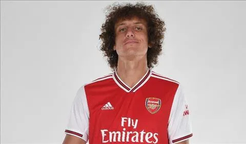 David Luiz chính thức tới Arsenal