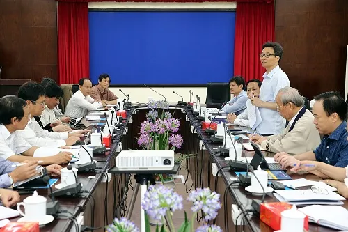 Phó Thủ tướng Vũ Đức Đam làm việc với hiệu trưởng các trường đại học sư phạm, trường có đào tạo ngành sư phạm ở TP Hồ Chí Minh