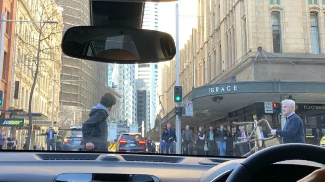 Australia: Bắt giữ đối tượng tấn công bằng dao tại trung tâm Sydney