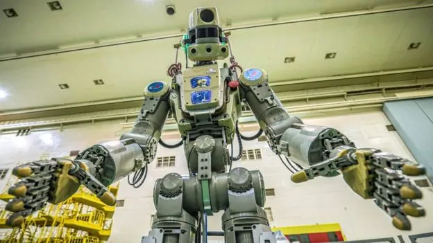 Nga lần đầu tiên đưa robot hình người vào không gian