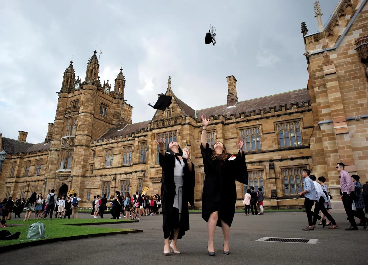 Australia tiến hành bảo vệ các trường đại học khỏi các ảnh hưởng từ nước ngoài
