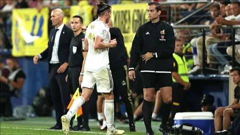 Zidane nói về việc Bale bị đuổi khỏi sân