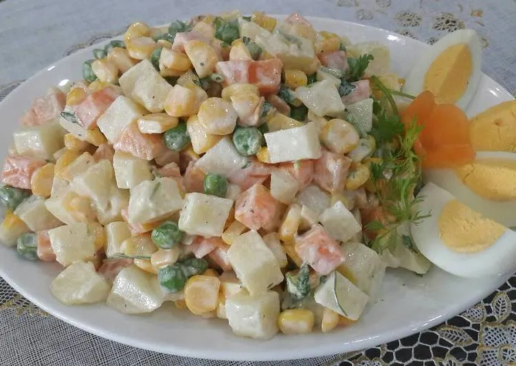 voh.com.vn-goi-y-cach-lam-salad-ngon-don-gian-tai-nha-anh-4