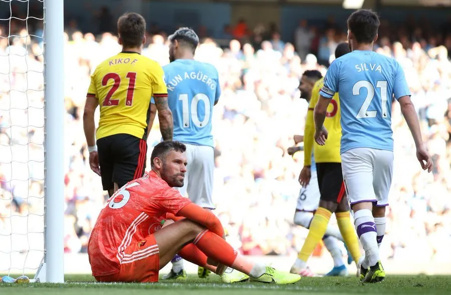 Watford thảm bại trước Man City tại Etihad