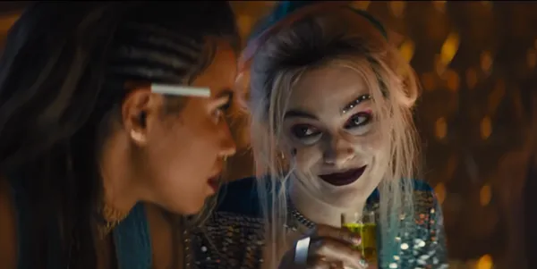 'Birds of Prey' tung trailer: Harley Quinn đẹp lồng lộn, thác loạn cùng ‘hội chị em’
