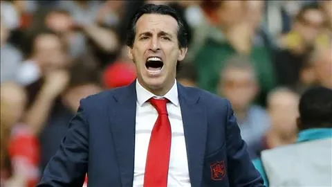 HLV Emery sẽ phải đưa Arsenal giành vé dự C1 mùa tới