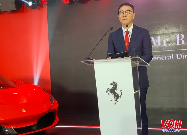 Ông Richard Kim, Tổng Giám đốc công ty Supreme Auto phát biểu tại sự kiện