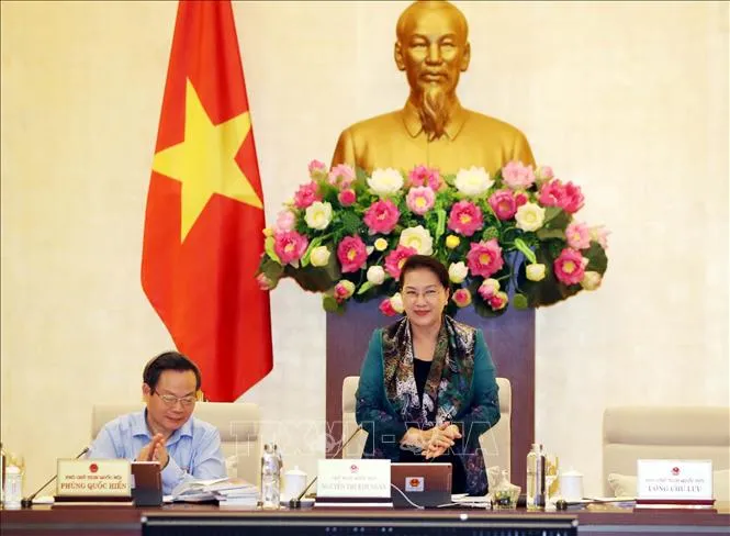 Chủ tịch Quốc hội Nguyễn Thị Kim Ngân chủ trì và phát biểu bế mạc Phiên họp thứ 38 của Ủy ban Thường vụ Quốc hội.