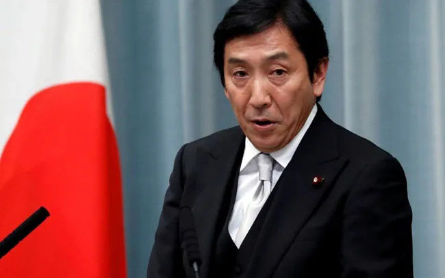 Bộ trưởng Thương mại Nhật Bản từ chức vì tặng quà cho cử tri