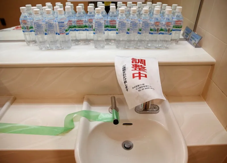 Nhật Bản: Hành khách "than trời" vì cúp nước ở sân bay quốc tế Haneda 