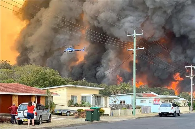 Australia: Cháy rừng lan rộng thành thảm họa, người dân sơ tán khẩn cấp